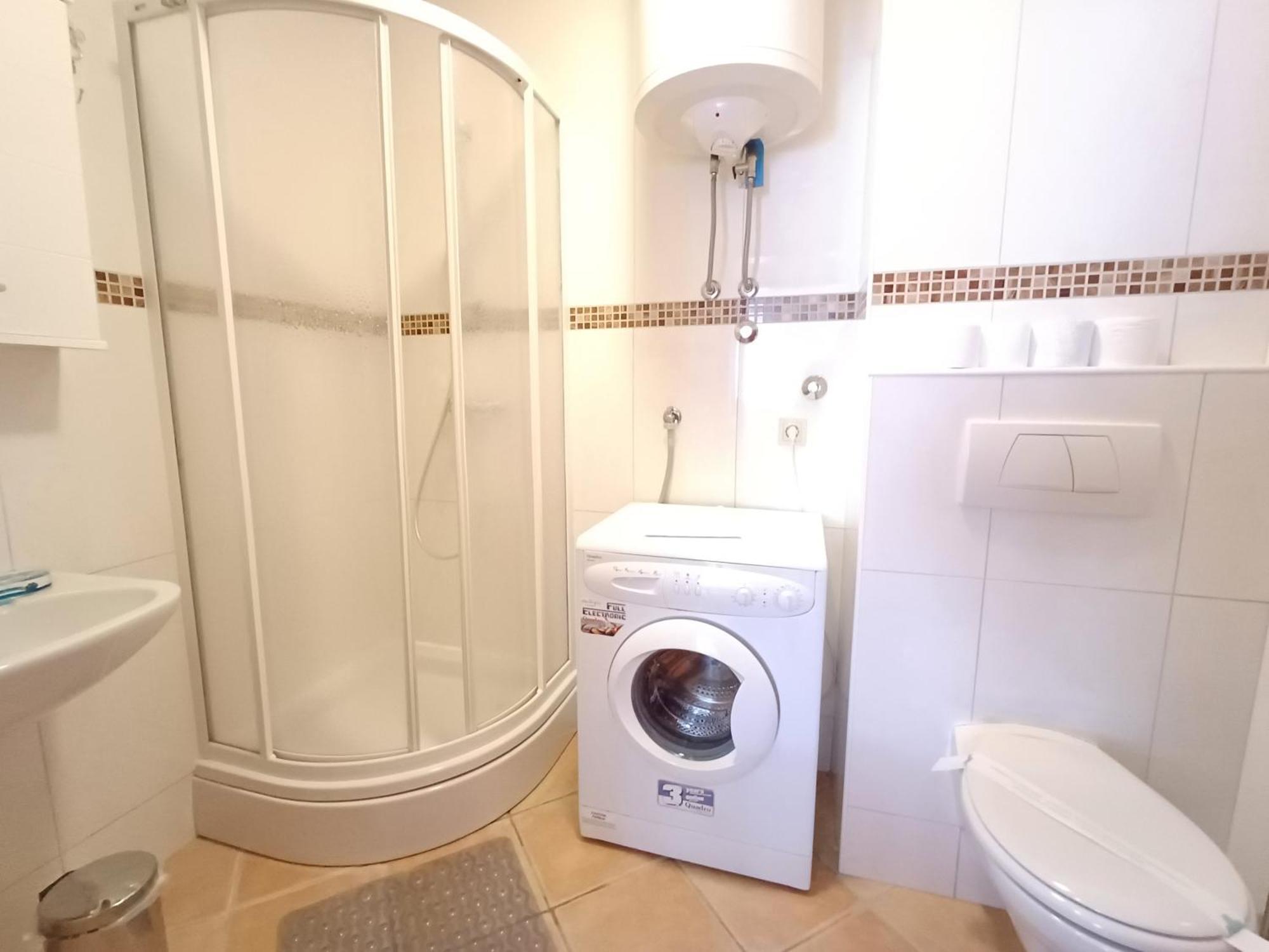 Apartman Dm Τρογκίρ Εξωτερικό φωτογραφία